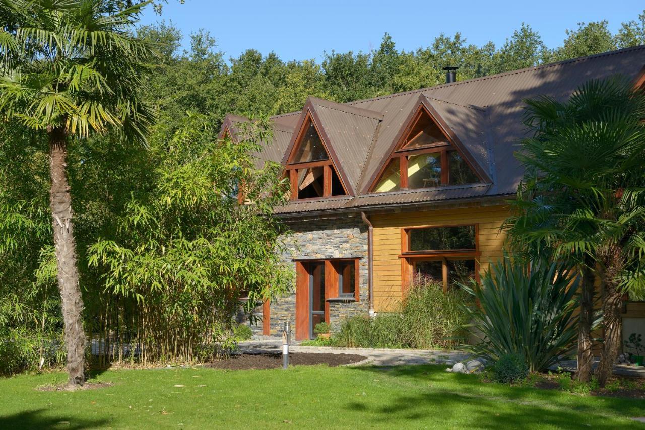 La Maison Dans Les Bois Soucelles Екстериор снимка